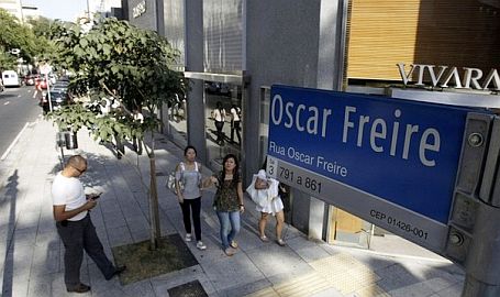 oscar-freire-sign-option-2