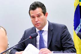 Ex-líder do PR pode assumir Transportes