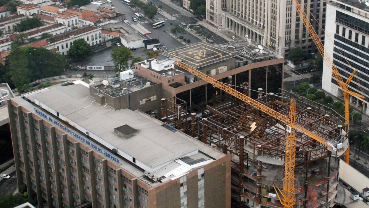 Obras da Delta Construes / Prdio do TJ