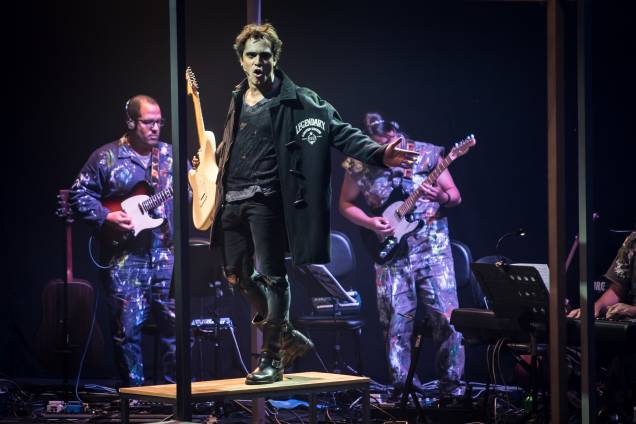 Thiago Machado é Roger Thiago Machado é Roger