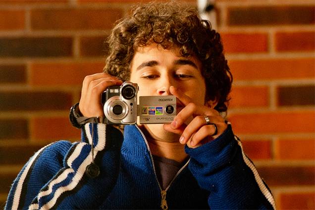 Christian (Filipe Bragança), em cena do filme 'Eu Fico Loko', que conta a trajetória do youtuber Christian Figueiredo Christian (Filipe Bragança), em cena do filme 'Eu Fico Loko', que conta a trajetória do youtuber Christian Figueiredo