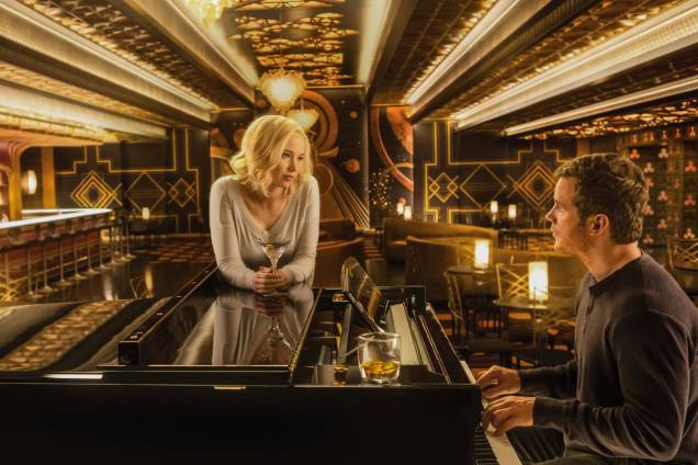 Jim Preston (Chris Pratt) e Aurora (Jennifer Lawrence) no filme 'Passageiros' Jim Preston (Chris Pratt) e Aurora (Jennifer Lawrence) no filme 'Passageiros'