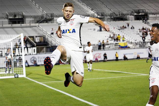 Flórida Cup 2017 - Semifinais - Corinthians 4 x 1 Vasco Marlone comemora após marcar gol, durante partida entre Corinthians e Vasco, válida pelas semifinais da Flórida Cup 2017, realizada no Brighthouse Networks Stadium, em Orlando (EUA) - 18/01/2017