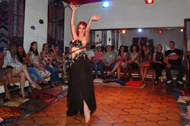 A dançarina e massagista que morreu no voo que caiu em Paraty, Maíra Panas A dançarina e massagista que morreu no voo que caiu em Paraty, Maíra Panas