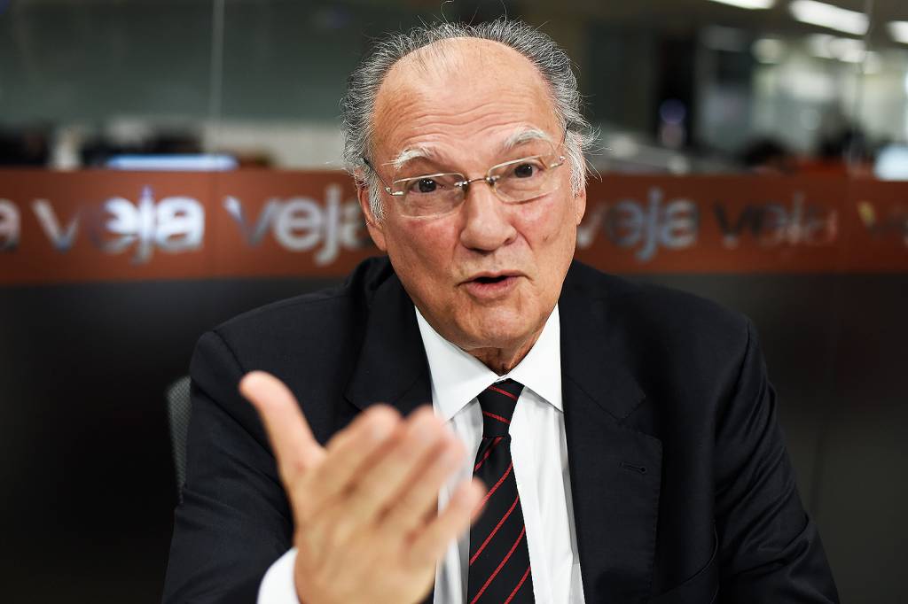 Roberto Freire sobre Huck: Inexperiência política é trunfo