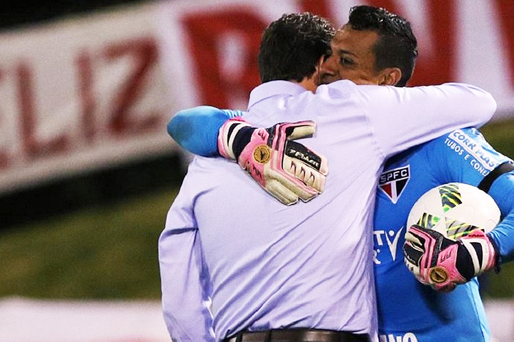 Florida Cup: São Paulo bate River e pega Corinthians na final