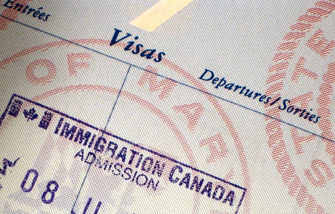 Passaporte com visto para o Canadá