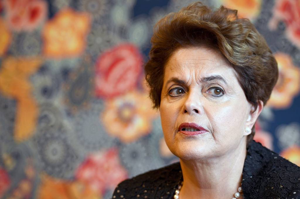 Dilma só é doutora em mentira