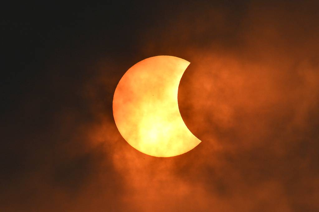 Eclipse solar poderá ser visto do Brasil nesta quarta-feira, 2