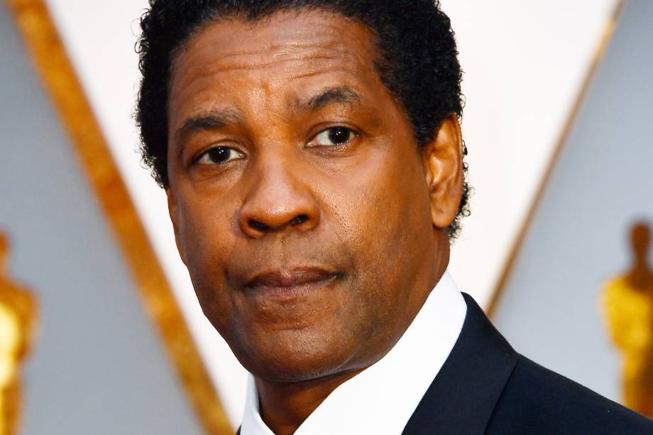 Denzel Washington indicado ao prêmio de Melhor Ator pelo filme 'Um Limite Entre Nós' chega para a cerimônia do Oscar em Hollywood - 26/02/2017