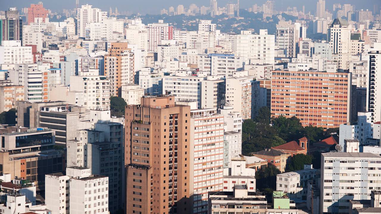 economia-predios-edificio-setor-imobiliario-imóvel-imovel-casa-aluguel-helicóptero-fluxo-aéreo