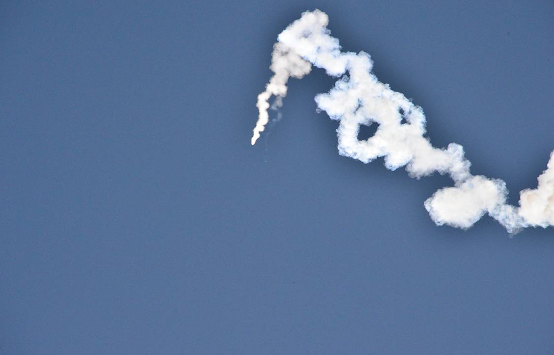 Coreia do Norte divulga fotografia tirada durante teste do míssil teleguiado Pukgukson-2, em Pyongyang