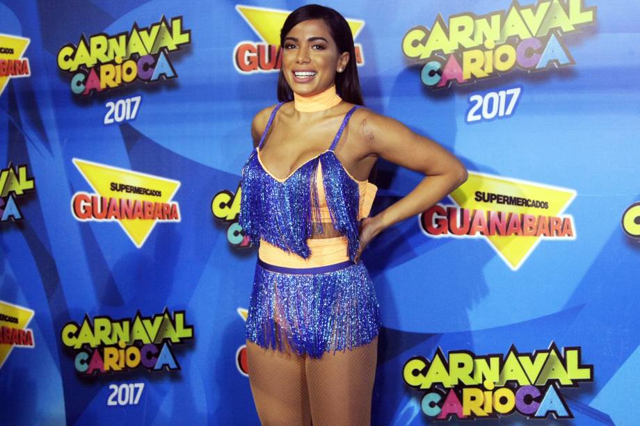 A cantora Anitta posa para fotos no Camarote Guanabara - 27/02/2017 A cantora Anitta posa para fotos no Camarote Guanabara - 27/02/2017