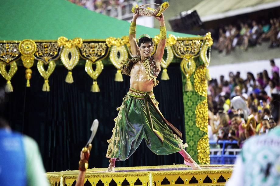 Com o enredo 'As mil e uma noites de uma Mocidade pra lá de Marrakesh', a escola de samba Mocidade Independente de Padre Miguel desfila no Sambódromo da Marquês de Sapucaí, no Rio de Janeiro (RJ) - 28/02/2017