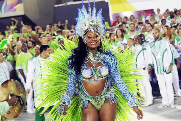 A rainha de bateria da Mocidade Independente de Padre Miguel, Camila Silva, durante a segunda noite de desfiles na Marquês de Sapucaí - 28/02/2017 A rainha de bateria da Mocidade Independente de Padre Miguel, Camila Silva, durante a segunda noite de desfiles na Marquês de Sapucaí - 28/02/2017
