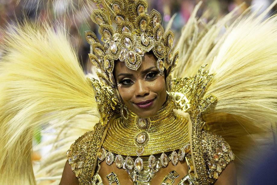 Com o enredo 'Música na alma, inspiração de uma nação', a escola de samba Unidos da Tijuca desfila no Sambódromo da Marquês de Sapucaí, no Rio de Janeiro (RJ) - 28/02/2017