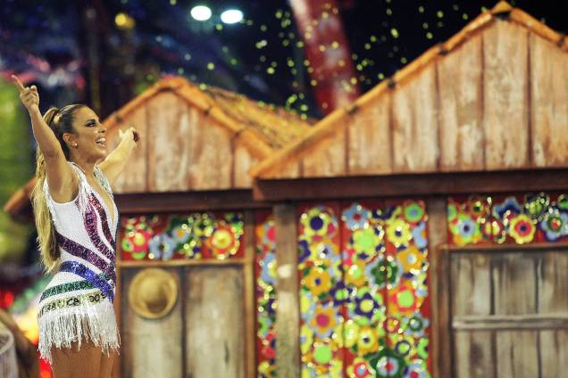 A cantora Ivete Sangalo é a homenageada no desfile da Acadêmicos do Grande Rio, na Marquês de Sapucaí - 26/02/2017 A cantora Ivete Sangalo é a homenageada no desfile da Acadêmicos do Grande Rio, na Marquês de Sapucaí - 26/02/2017