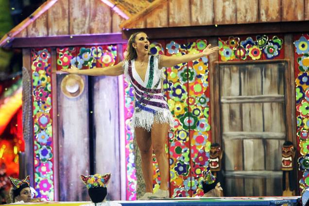 A cantora Ivete Sangalo é a homenageada no desfile da Acadêmicos do Grande Rio, na Marquês de Sapucaí - 26/02/2017 A cantora Ivete Sangalo é a homenageada no desfile da Acadêmicos do Grande Rio, na Marquês de Sapucaí - 26/02/2017