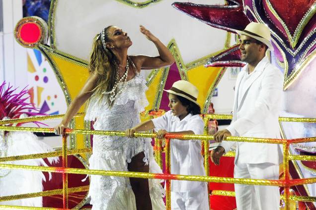 A cantora Ivete Sangalo é a homenageada no desfile da Acadêmicos do Grande Rio, na Marquês de Sapucaí - 26/02/2017 A cantora Ivete Sangalo é a homenageada no desfile da Acadêmicos do Grande Rio, na Marquês de Sapucaí - 26/02/2017