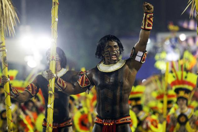 Com o enredo ' Xingu – o clamor que vem da floresta', a escola de samba Imperatriz Leopoldinense desfila no Sambódromo da Marquês de Sapucaí, no Rio de Janeiro (RJ) - 27/02/2017 Com o enredo ' Xingu – o clamor que vem da floresta', a escola de samba Imperatriz Leopoldinense desfila no Sambódromo da Marquês de Sapucaí, no Rio de Janeiro (RJ) - 27/02/2017