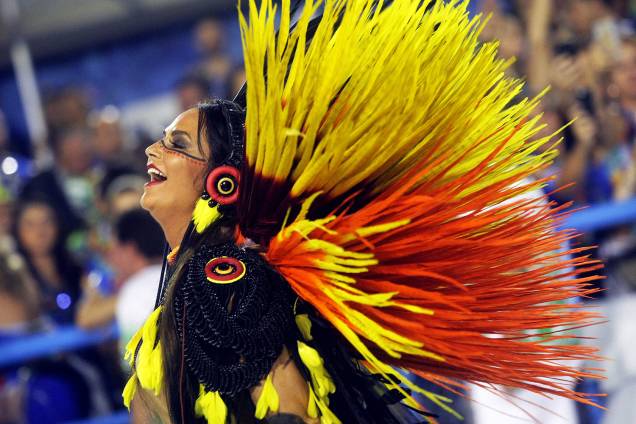 A musa da Imperatriz Leopoldinense, Luiza Brunet, durante a primeira noite do desfile das escolas de samba do Grupo Especial carioca - 27/02/2017 A musa da Imperatriz Leopoldinense, Luiza Brunet, durante a primeira noite do desfile das escolas de samba do Grupo Especial carioca - 27/02/2017