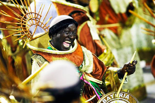 Desfile da escola de samba Estação Primeira de Mangueira, no Sambódromo da Marquês de Sapucaí, no Rio de Janeiro (RJ) - 28/02/2017 Desfile da escola de samba Estação Primeira de Mangueira, no Sambódromo da Marquês de Sapucaí, no Rio de Janeiro (RJ) - 28/02/2017