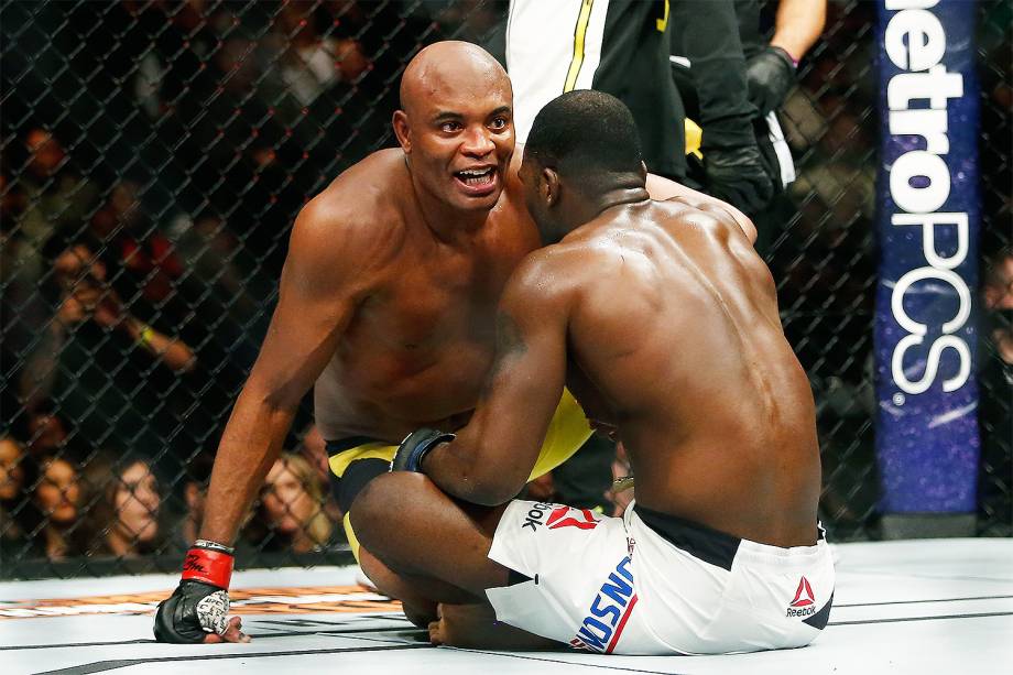 Anderson Silva quebra jejum ao vencer Brunson em evento no Brooklyn, Nova York - 12/02/2017