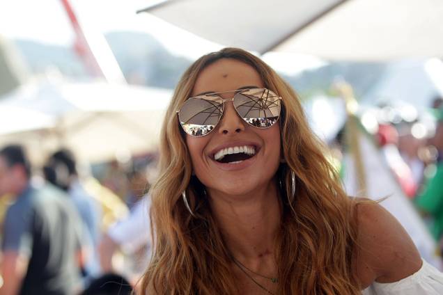 Sabrina Sato durante a apuração das notas do desfile das escolas de samba do Grupo Especial do carnaval carioca de 2017, na Marquês da Sapucaí - 01/03/2017 Sabrina Sato durante a apuração das notas do desfile das escolas de samba do Grupo Especial do carnaval carioca de 2017, na Marquês da Sapucaí - 01/03/2017