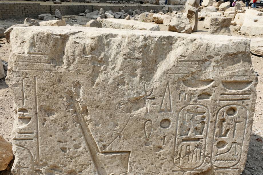 Estátua do faraó Ramsés II, que governou o Egito há mais de 3.000 anos, na região de Matariya, no Cairo - 09/03/2017 Estátua do faraó Ramsés II, que governou o Egito há mais de 3.000 anos, na região de Matariya, no Cairo - 09/03/2017