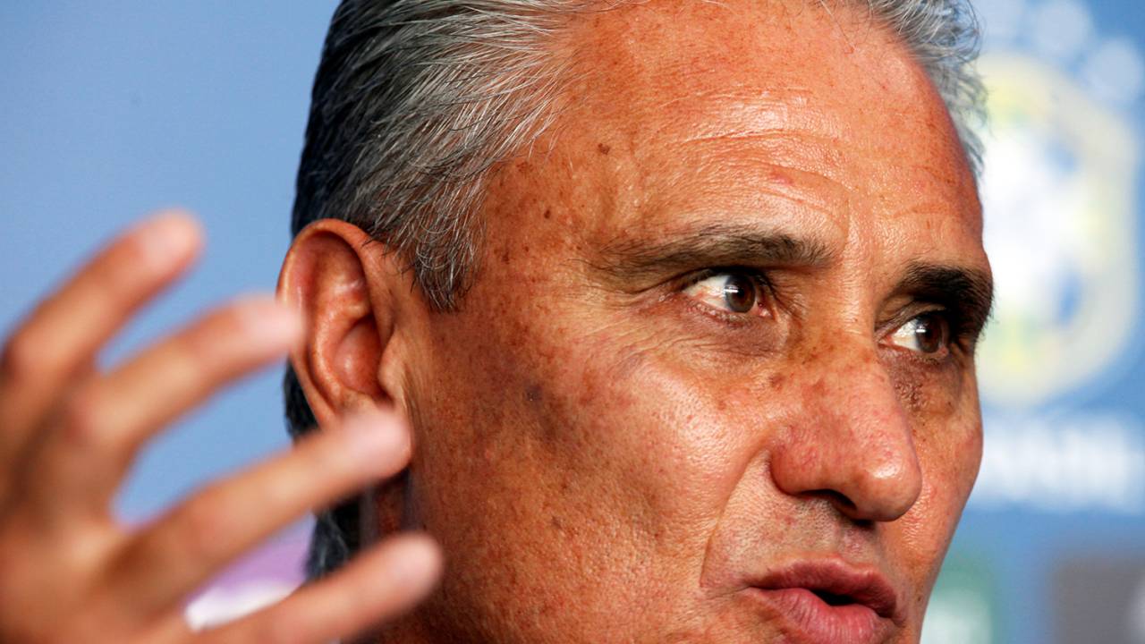 O técnico da Seleção Brasileira, Tite, durante convocação de jogadores para os jogos contra o Paraguai e Uruguai, válidos pelas Eliminatórias para a Copa do Mundo de 2018 - 03/03/2017