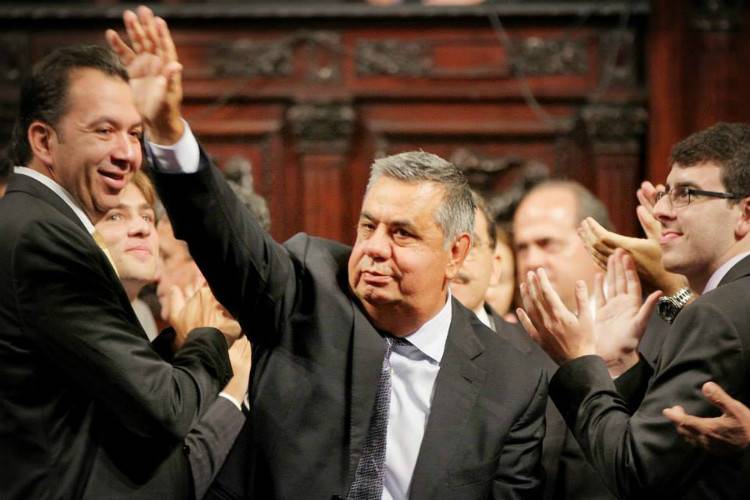 Família de Picciani tenta desbloquear bens sequestrados pela Lava-Jato