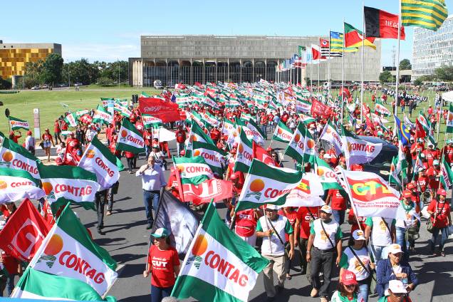 Movimentos sociais e de trabalhadores protestam em Brasília contra as reformas na Previdência propostas pelo governo Michel Temer - 15/03/2017 Movimentos sociais e de trabalhadores protestam em Brasília contra as reformas na Previdência propostas pelo governo Michel Temer - 15/03/2017