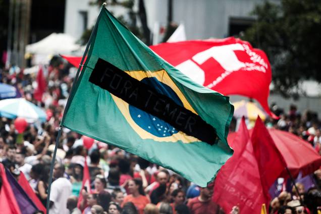 Manifestantes ocupam a avenida Paulista durante protesto contra as reformas trabalhista e da Previdência propostas pelo governo Michel Temer - 15/03/2017 Manifestantes ocupam a avenida Paulista durante protesto contra as reformas trabalhista e da Previdência propostas pelo governo Michel Temer - 15/03/2017
