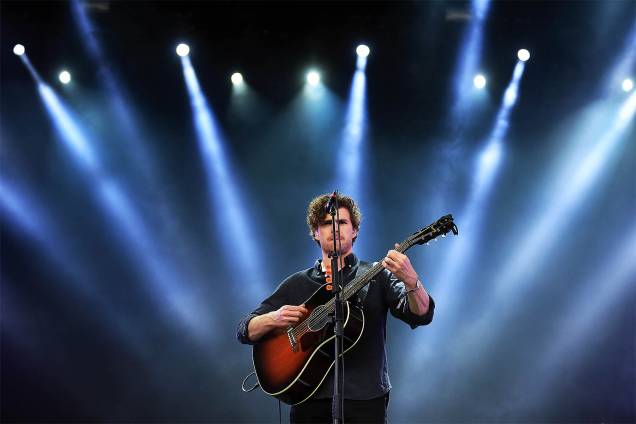 O cantor australiano Vance Joy, ex-jardineiro revelado por Taylor Swift, levantou o público com sua balada pop no Lollapalooza O cantor australiano Vance Joy, ex-jardineiro revelado por Taylor Swift, levantou o público com sua balada pop no Lollapalooza