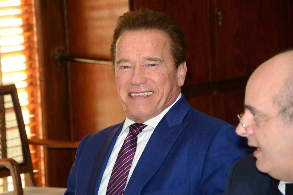 O apelo de Arnold Schwarzenegger aos antissemitas