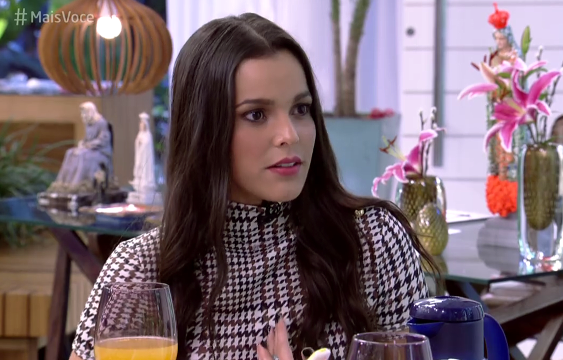 Emilly, vencedora do BBB17, é convidada de Ana Maria Braga no Mais Você