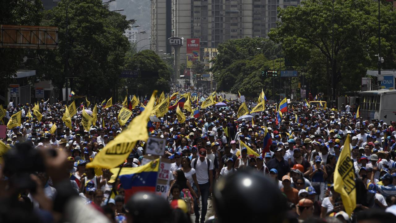 Protestos contra Nicolás Maduro em Caracas
