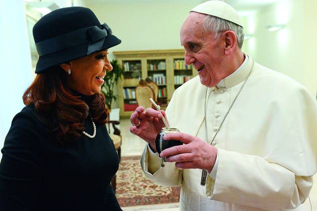 A presidente da Argentina, Cristina Kirchner, durante audiência com o Papa Francisco, no Vaticano - 18/03/2013 A presidente da Argentina, Cristina Kirchner, durante audiência com o Papa Francisco, no Vaticano - 18/03/2013