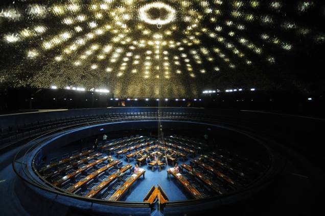 Plenário do Senado Federal vazio após divulgação da delação da JBS que atingiram diretamente o presidente Michel Temer - 18/05/2017 Plenário do Senado Federal vazio após divulgação da delação da JBS que atingiram diretamente o presidente Michel Temer - 18/05/2017