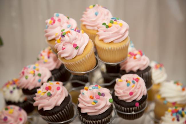 cupcake-2250719_1920