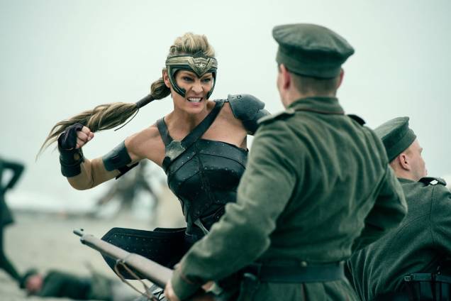 Robin Wright em cena do filme 'Mulher Maravilha' Robin Wright em cena do filme 'Mulher Maravilha'