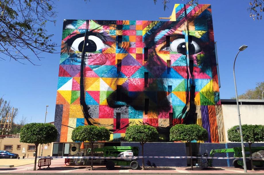 Mural Dalí, de Eduardo Kobra, em Múrcia, Espanha