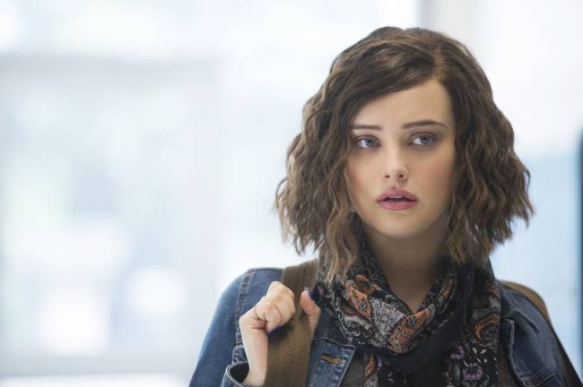 Katherine Langford como Hannah em '13 Reasons Why'