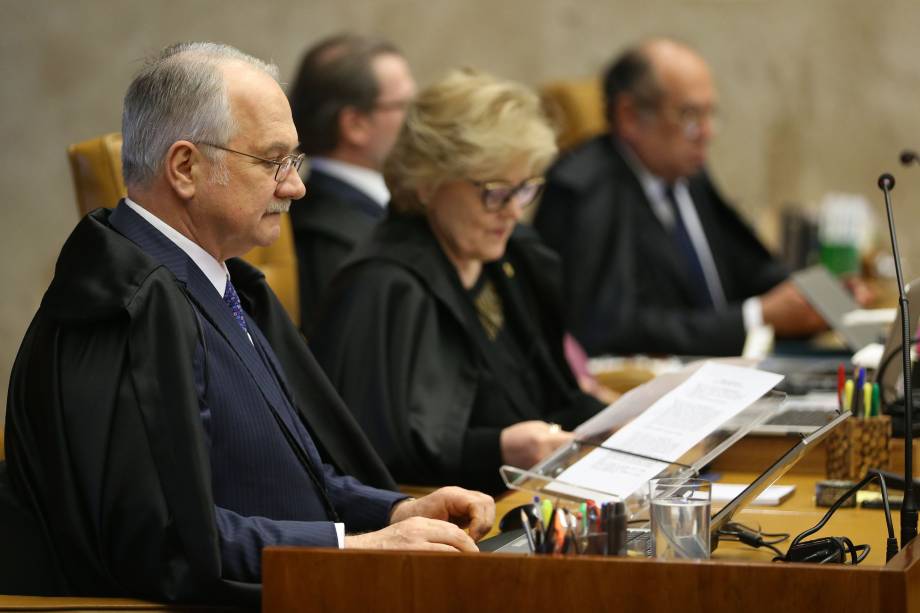 Ministro Edson Fachin durante sessão plenária do Supremo Tribunal Federal (STF) para julgamento da validade das delações da JBS - 28/06/2017