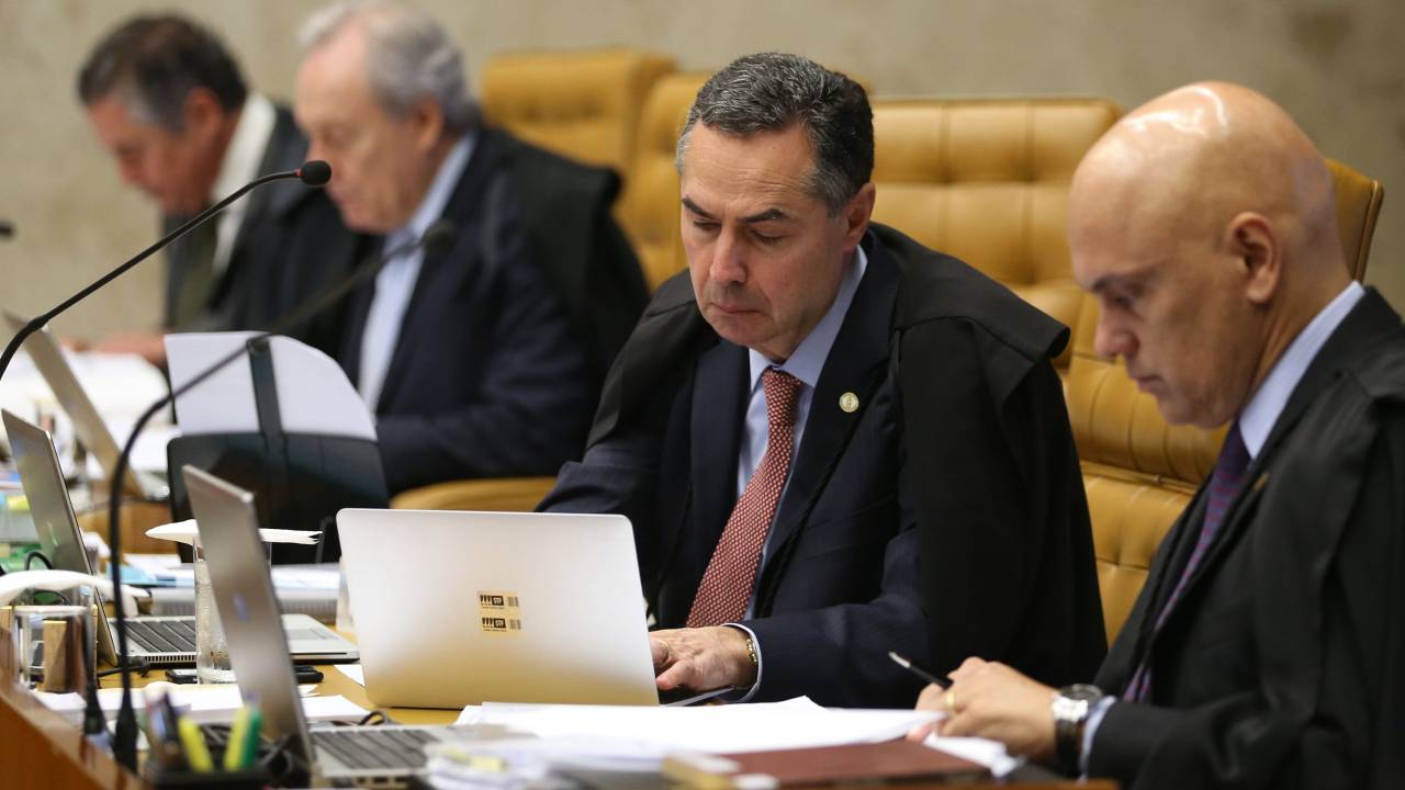 Roberto Barroso e Alexandre de Moraes