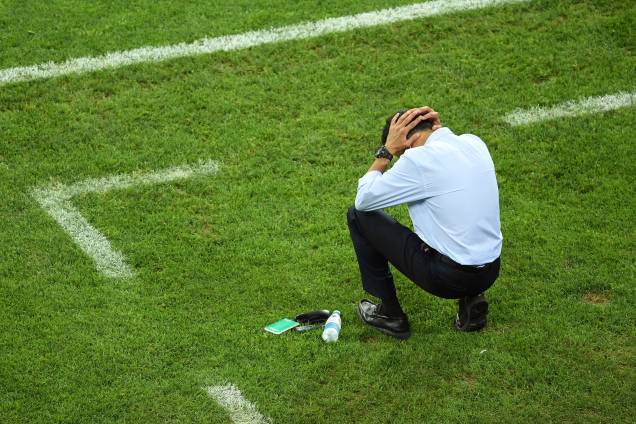 O técnico da seleção mexicana Juan Carlos Osorio reage durante a semifinal contra a Alemanha em Sochi - 29/06/2017 O técnico da seleção mexicana Juan Carlos Osorio reage durante a semifinal contra a Alemanha em Sochi - 29/06/2017
