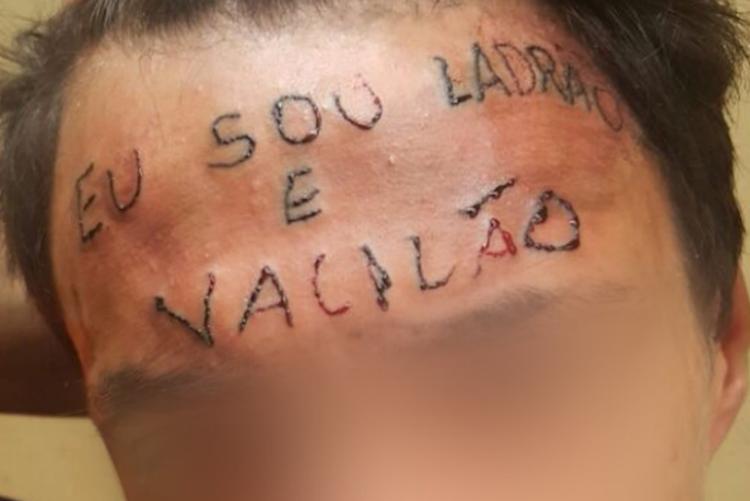 Tatuagem na testa em jovem acusado de roubo