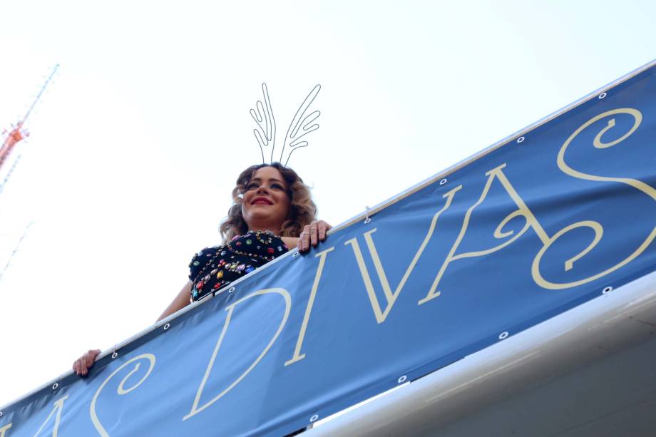 Atriz Leandra Leal, durante a 21ª edição da Parada do Orgulho LGBT de São Paulo, na Avenida Paulista, em São Paulo - 18/06/2017