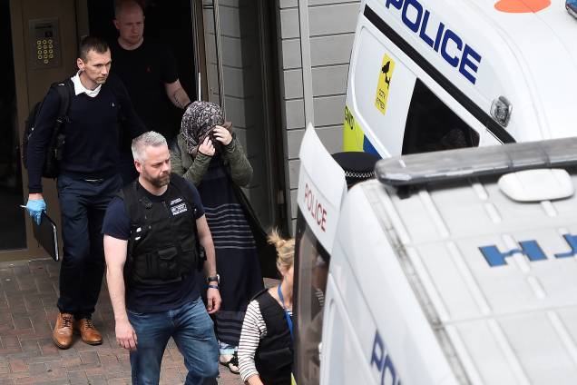 Polícia de Londres prende 12 pessoas suspeitas após ataque terrorista - 04/06/2017 Polícia de Londres prende 12 pessoas suspeitas após ataque terrorista - 04/06/2017