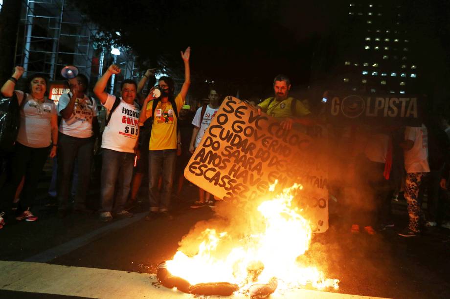 Manifestação no Centro do Rio de Janeiro contra o Governo de Michel Temer - 30/06/2017